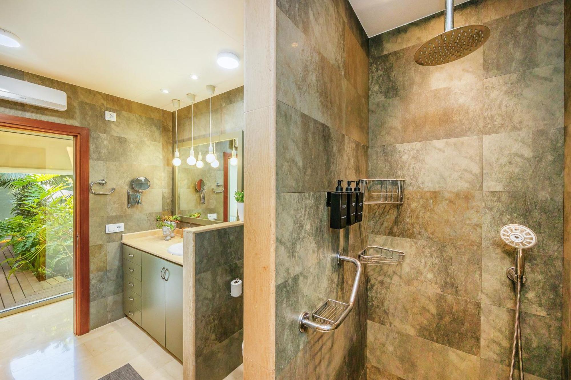 Bellviure Luxury Villa *